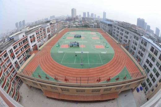 Ko ķīnieši būvē uz māju jumtiem? - FOTO